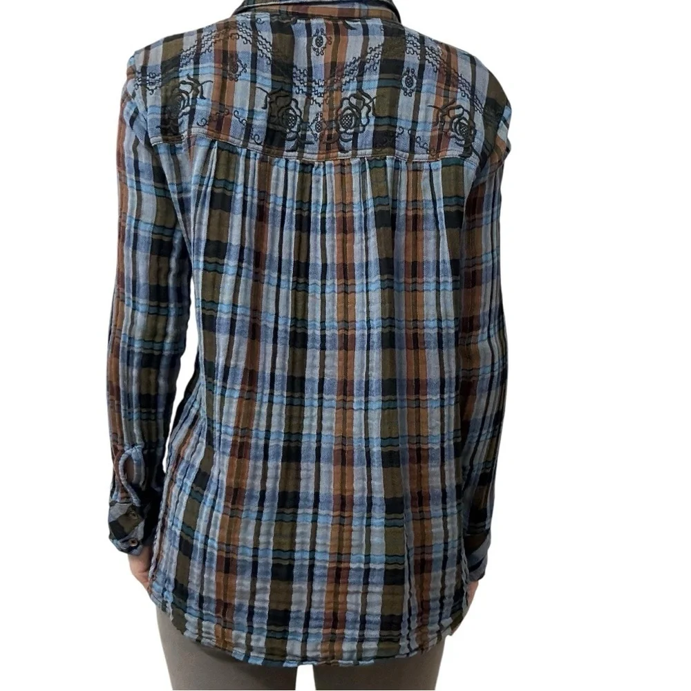 Free People Button Down Shirt Plaid Flannel Embroidered Boho Western Size Small